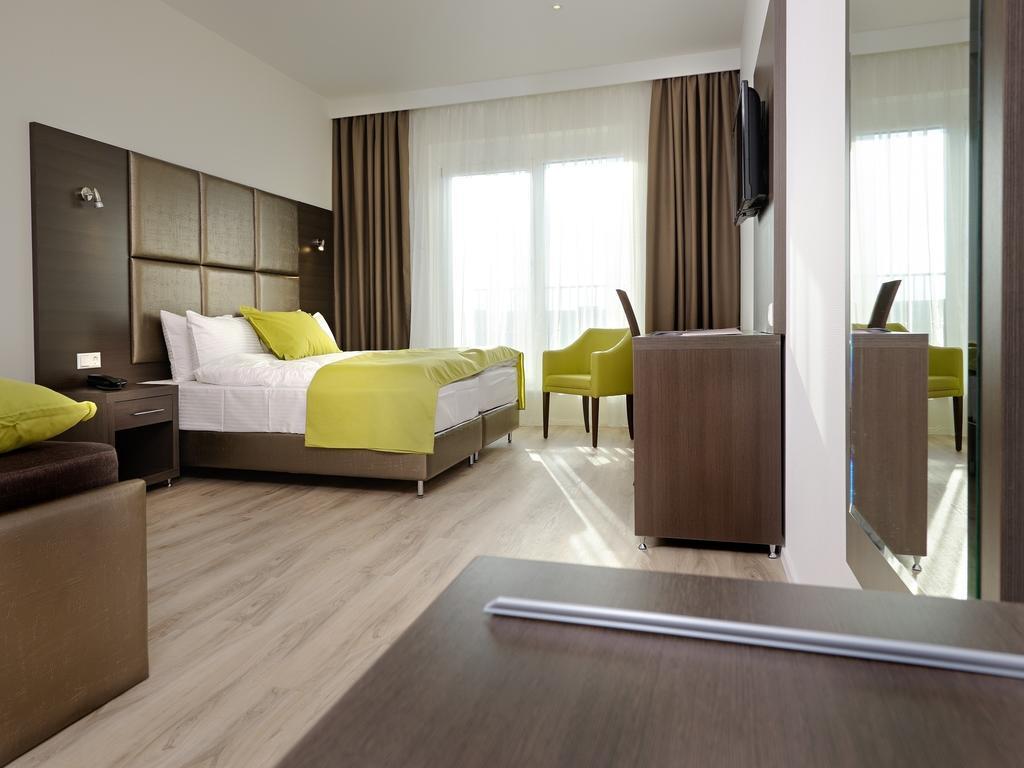 Boutique Hotel Bellevue Rheinfelden / Basel Room photo